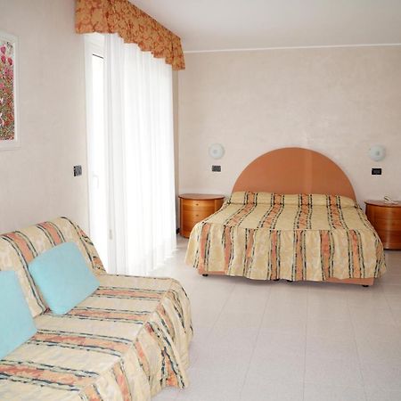 Hotel La Pigna Lignano Sabbiadoro Ngoại thất bức ảnh