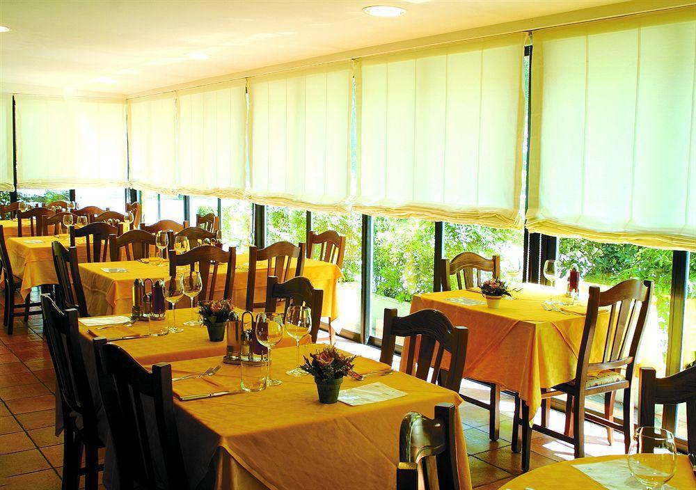 Hotel La Pigna Lignano Sabbiadoro Ngoại thất bức ảnh